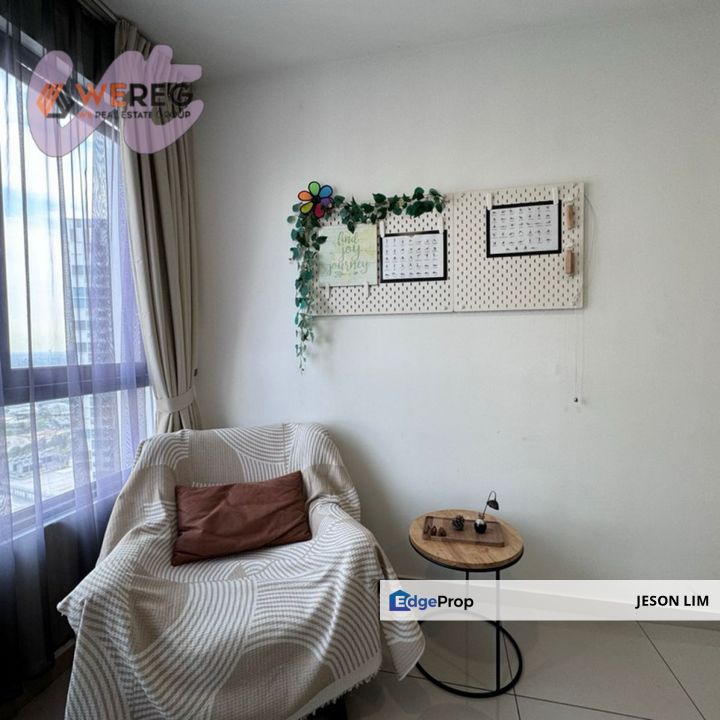 I-Suite I-City Shah Alam @Fully Furnished 556sqft 2R1B for Sale RM380k, Selangor, Shah Alam