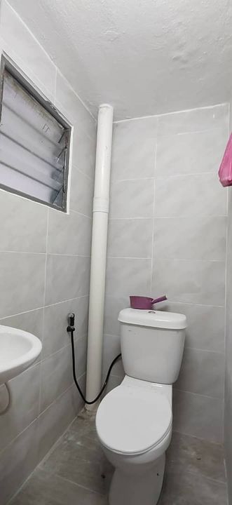 Near Klang Parade & LRT 3 @Single Storey Fully Renovation 20X75 4R3B for Sale RM550k, Selangor, Klang