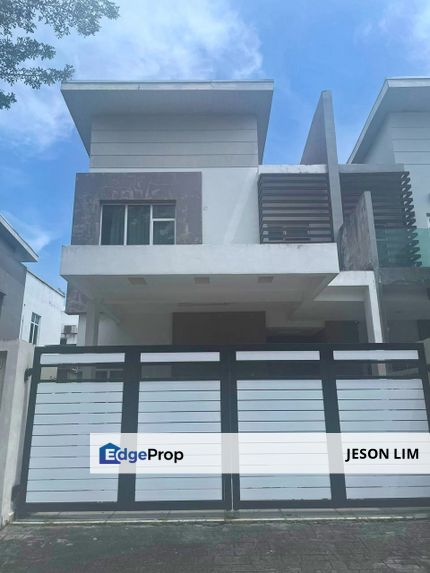 Klang Bandar Bestari @2 Sty Cluster Semi-D 32X70 4R5B for Sale RM1mils, Selangor, Klang