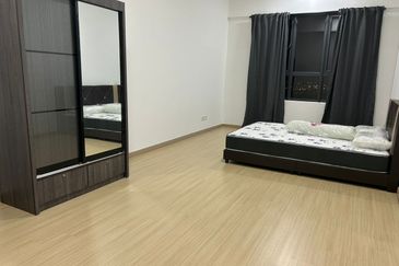 Adria Residence @ Gravit8