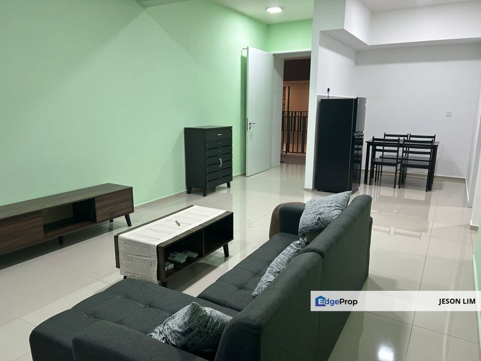 Gravit 8 Condo LRT3 @Fully Furnished 1,250sqft 3+1R2B 3Parking for Rent RM2,000, Selangor, Klang