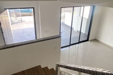 Casira 3 @ Bandar Bukit Raja