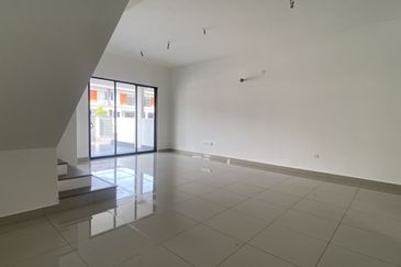 Casira 3 @ Bandar Bukit Raja