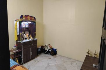 Taman Tepi Sungai ( Taman Teluk Pulai Indah )