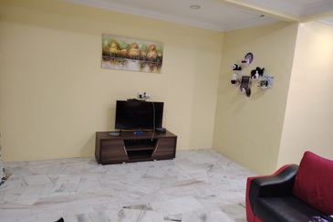 Taman Tepi Sungai ( Taman Teluk Pulai Indah )