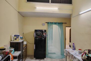 Taman Tepi Sungai ( Taman Teluk Pulai Indah )