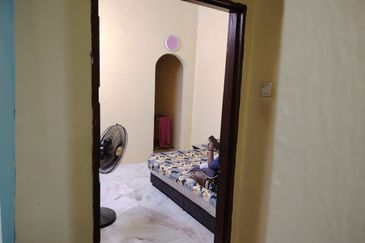 Taman Tepi Sungai ( Taman Teluk Pulai Indah )