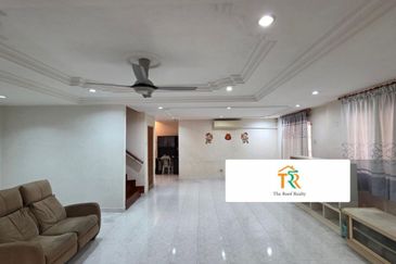 Gated Anggerik Aranda Kota Kemuning @Corner 2 Storey 5R3B Land Area 3200sqft for Sale RM1.2mil