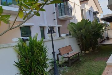 Periwinkle @ Bandar Rimbayu