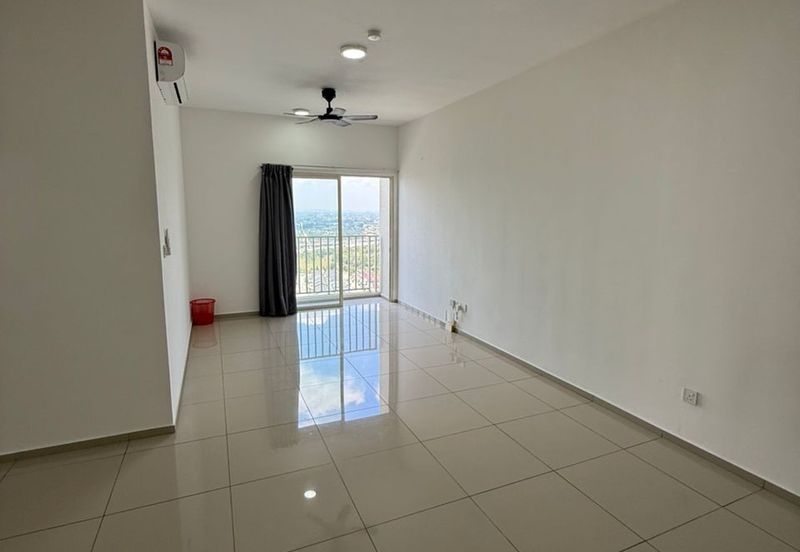 The Tresor @ Gravit 8 *