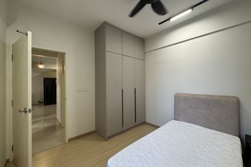 Gravit8 @ Klang South