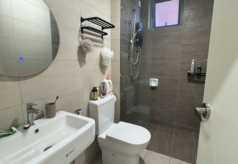 Gravit8 @ Klang South