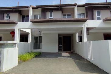 Arahsia Residences, Tropicana Aman