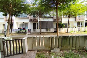 Arahsia Residences, Tropicana Aman