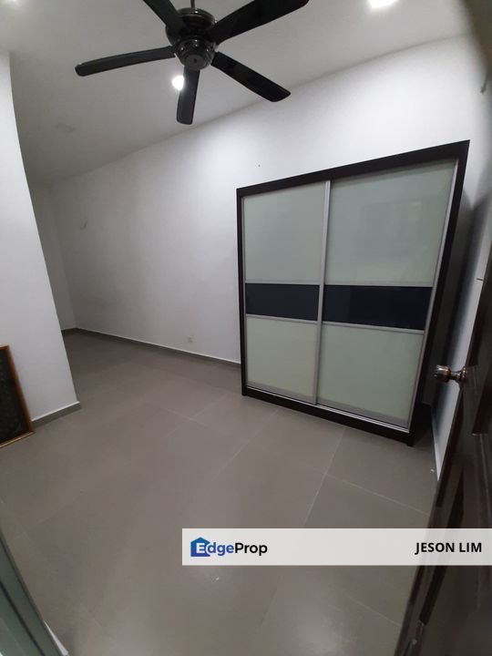 Gated Bukit Raja Fully Extended 20X70 4R3B for Sale RM720k, Selangor, Klang