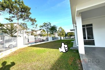 Penduline @ Bandar Rimbayu