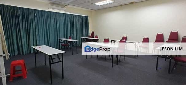 Bandar Puteri Klang @Facing Main Road Second Floor 22X70 for Rent RM1,400, Selangor, Klang
