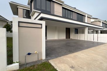 Gemala Residences @ Tropicana Aman