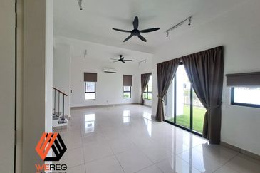 Sencilia @ Eco Sanctuary