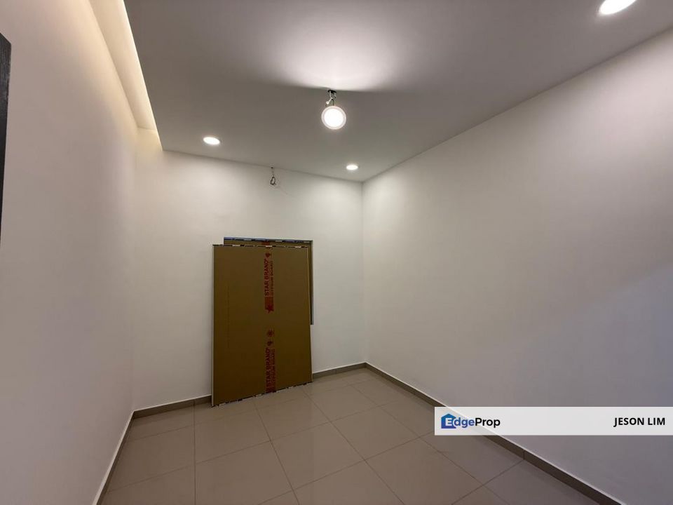 Taman Gembira Klang @Fully Renovated 3R3B Single Storey 22X70 with Bathtub for Sale RM550k, Selangor, Klang