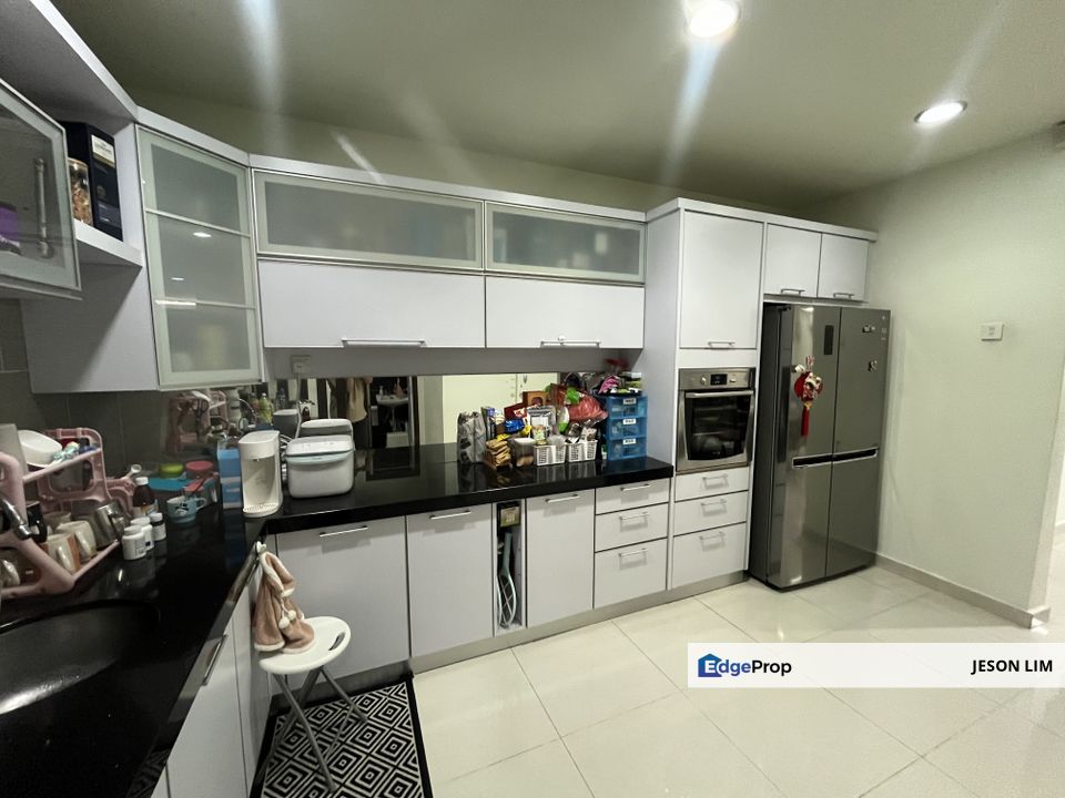 Bukit Tinggi 2 @2 Storey 18X65 4R3B for Sale RM750k, Selangor, Klang