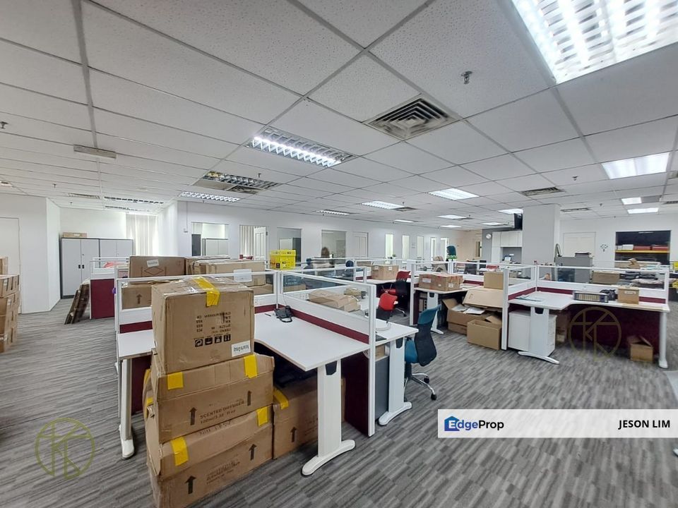 LRT 3 @BBT One Tower Bukit Tinggi with Lift @Partial Furnished Office 4,530sqft for Rent, Selangor, Klang