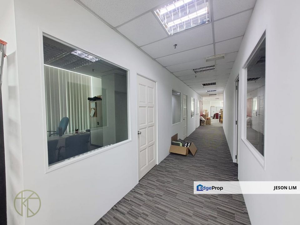LRT 3 @BBT One Tower Bukit Tinggi with Lift @Partial Furnished Office 4,530sqft for Rent, Selangor, Klang