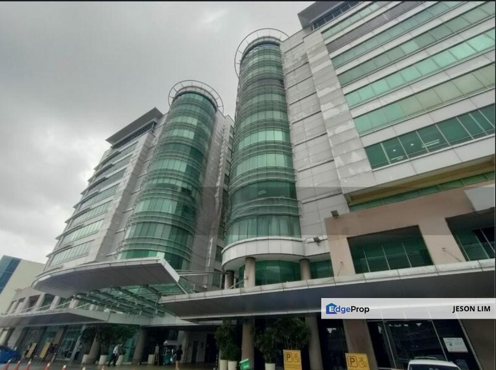 LRT 3 @BBT One Tower Bukit Tinggi with Lift @Partial Furnished Office 4,530sqft for Rent, Selangor, Klang