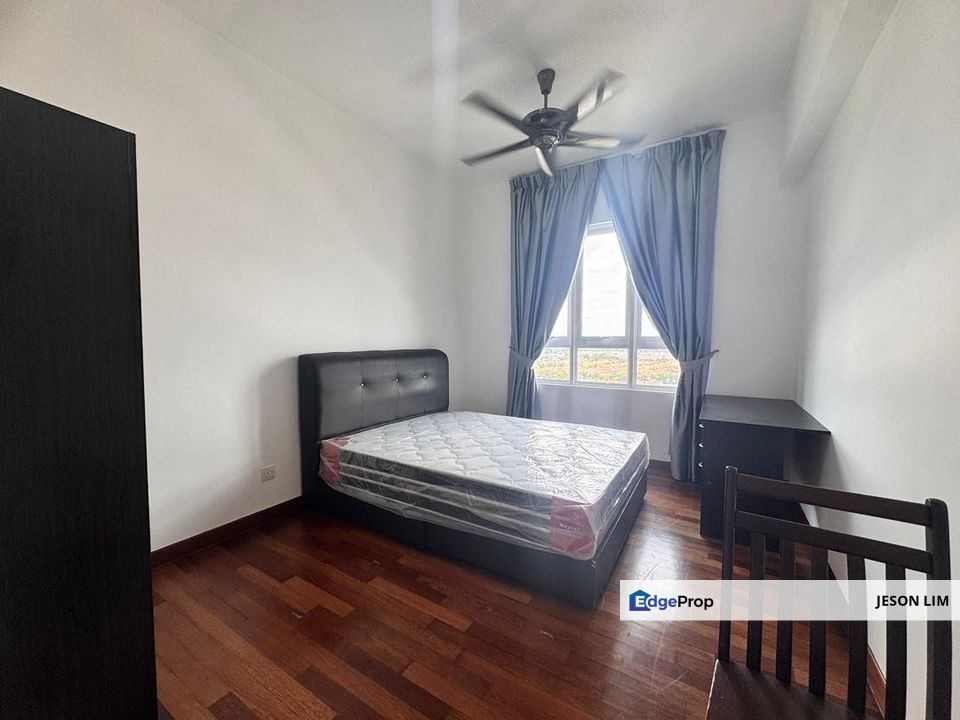 Walk to Aeon Bukit Tinggi @Impiria Residence 1,317sqft Fully Furnished 3+1R3B 2Carpark for Rent , Selangor, Klang