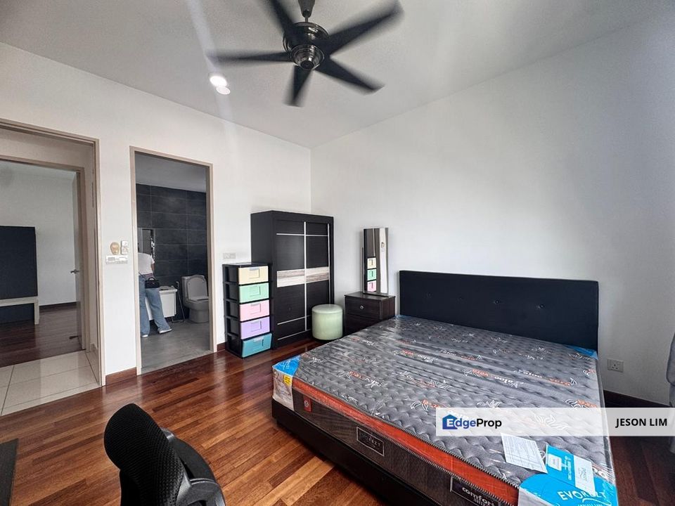 Walk to Aeon Bukit Tinggi @Impiria Residence 1,317sqft Fully Furnished 3+1R3B 2Carpark for Rent , Selangor, Klang