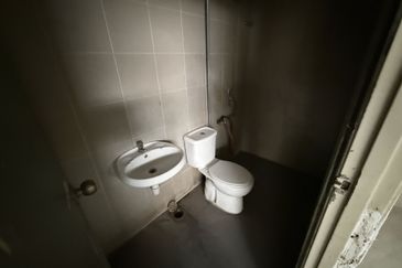 Bukit Jelutong Industrial Park