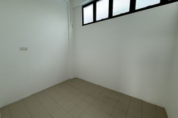 Bukit Jelutong Industrial Park