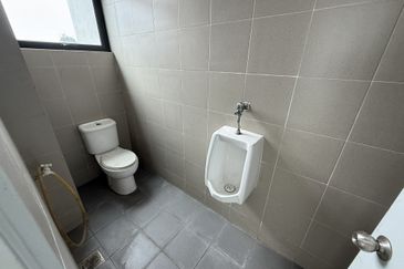 Bukit Jelutong Industrial Park