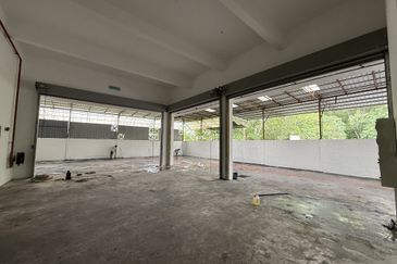 Bukit Jelutong Industrial Park