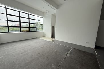 Bukit Jelutong Industrial Park