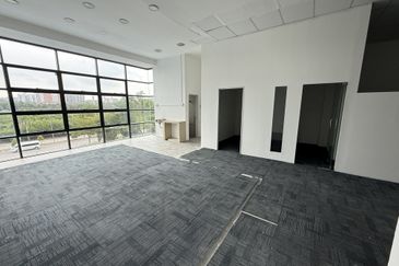 Bukit Jelutong Industrial Park