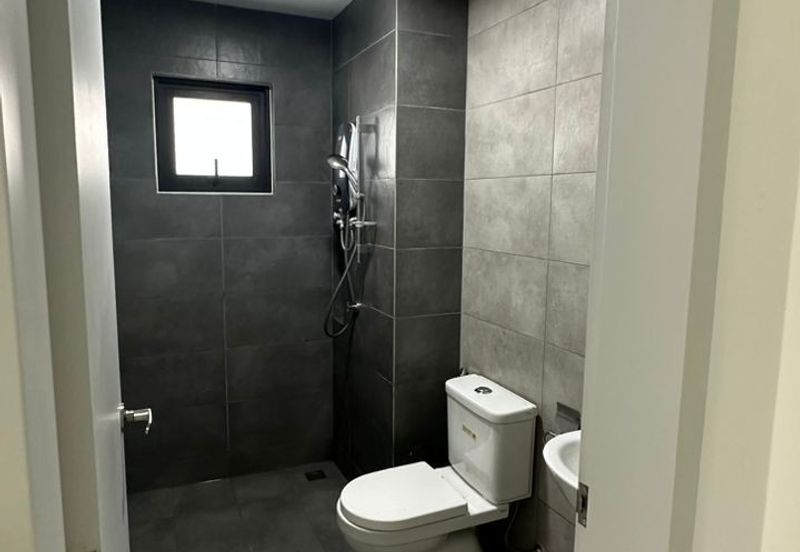 Amber Residence @ twentyfive.7