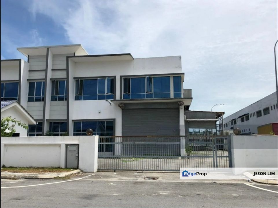 Parkland I Hub Industrial Park @1,5 Sty Semi-D Factory Builtup 7,500sqft For Rent RM22,000, Selangor, Klang