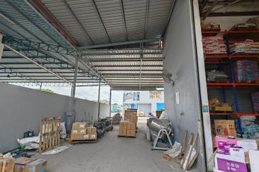 Bandar Pinggiran Subang