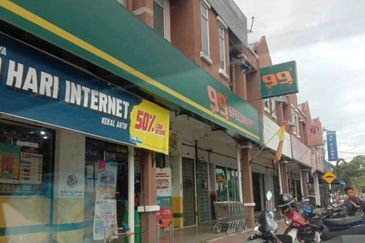 Bandar Baru Salak Tinggi