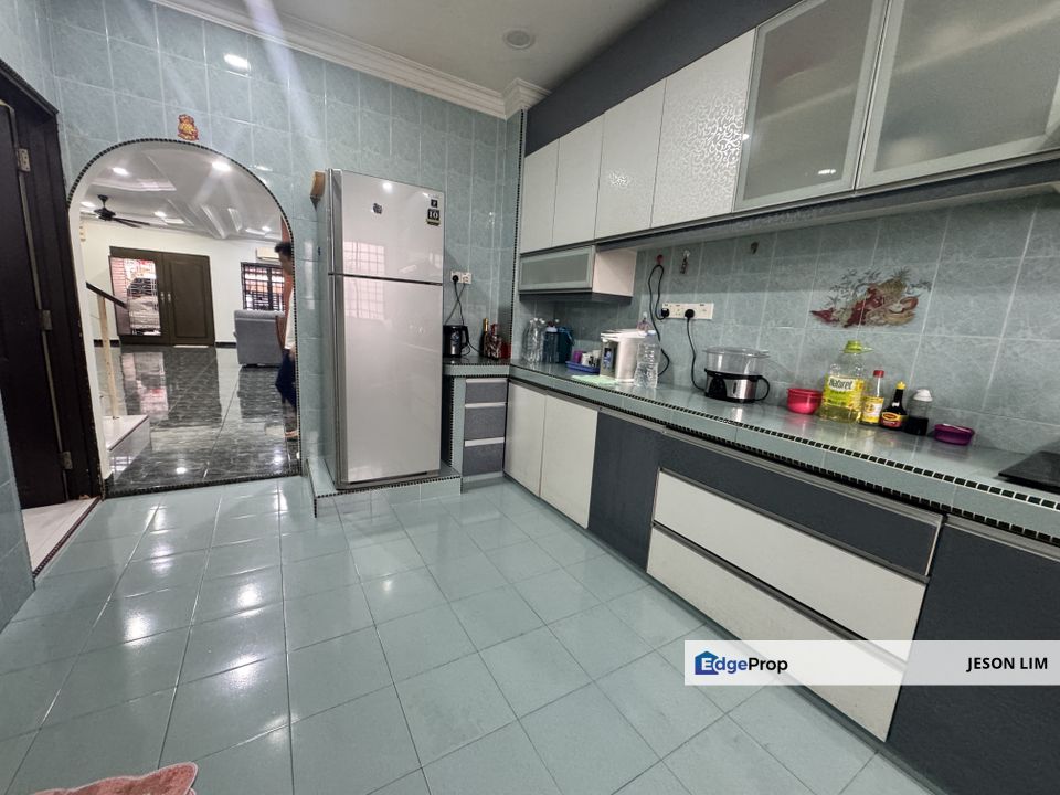 Bayu Perdana Klang @Renovated 2 Storey 20X70 4R3B for Sale RM520k, Selangor, Klang