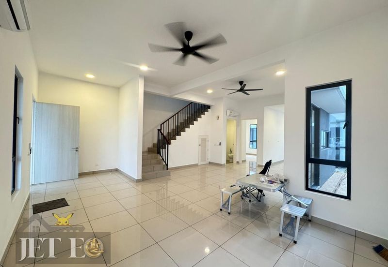 Sencilia @ Eco Sanctuary