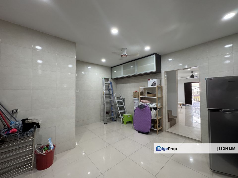 Klang Utama @Carporch Fully Extended 2 Storey 16X55 3R2B for Sell RM450k, Selangor, Klang