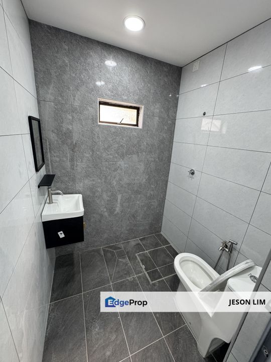 Klang Utama @Fully Renovated 2 Storey 16X60 3R2B for Sale, Selangor, Klang