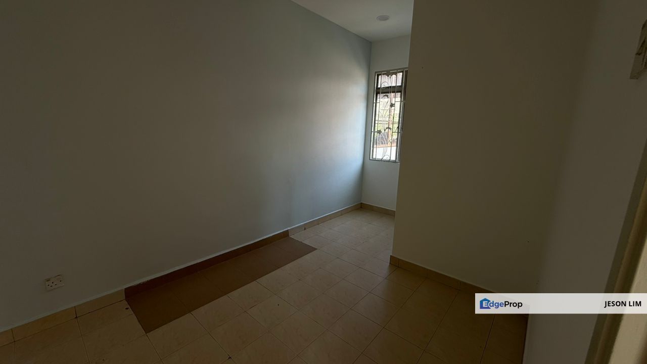 Bandar Parkland Klang @Gated Endlot 2 Storey 30X75 4R4B for Sale , Selangor, Klang