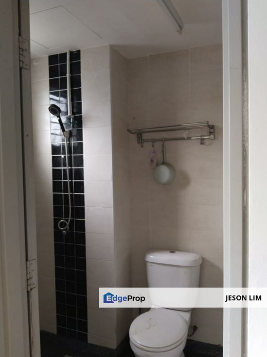 Gated Pelangi Height 2 Apartment Klang @Basic 1,161sqft 3R2B For Sale , Selangor, Klang