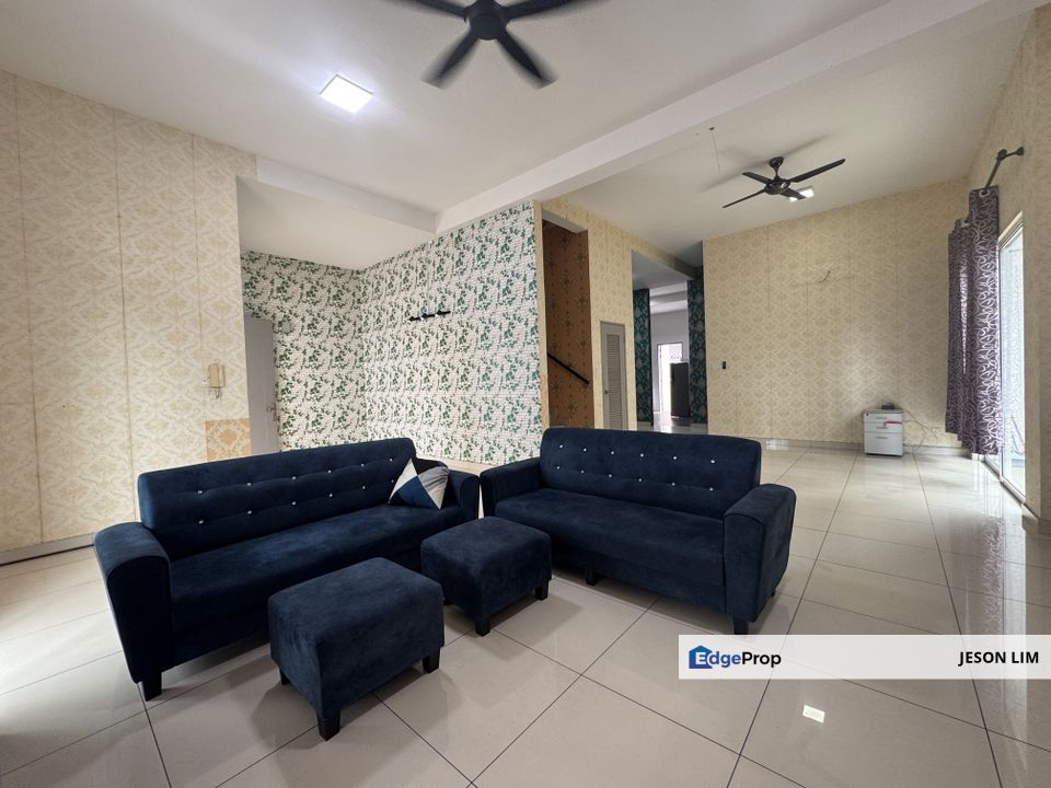Gated Canary Garden Klang @Partial Furnished Semi-D 2 Sty 40X80 5+1R5B for Rent , Selangor, Klang