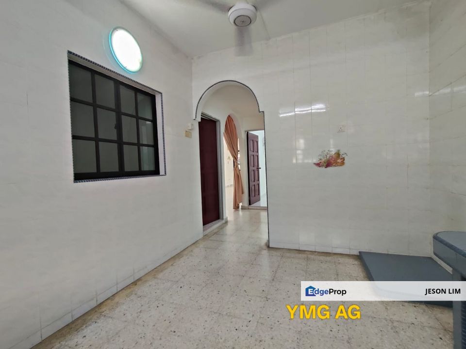 Klang Sentosa @1 Storey Fully Extended 20X65 3B1B for Sale, Selangor, Klang