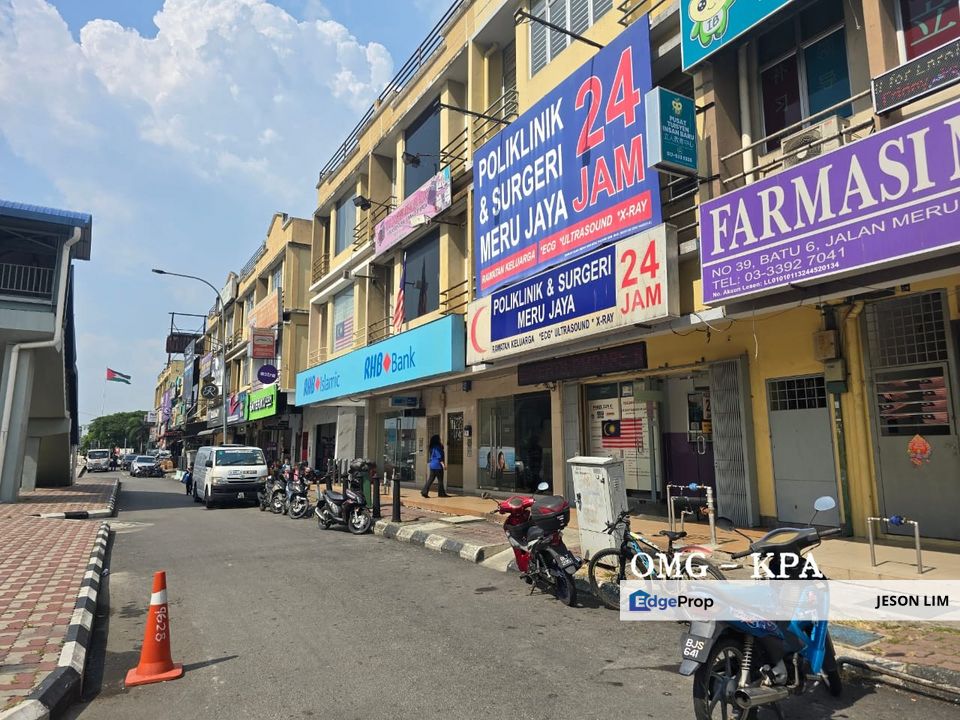 Pekan Meru Klang @Facing Main Road @Freehold 3 Sty Shop 20X107 for Sale, Selangor, Klang