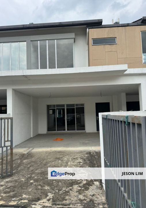 10mins to KLIA @Taman Langat Utama @New 2 Sty 20X70 4R3B Builtup 1950sqft for Sale, Selangor, Kuala Langat